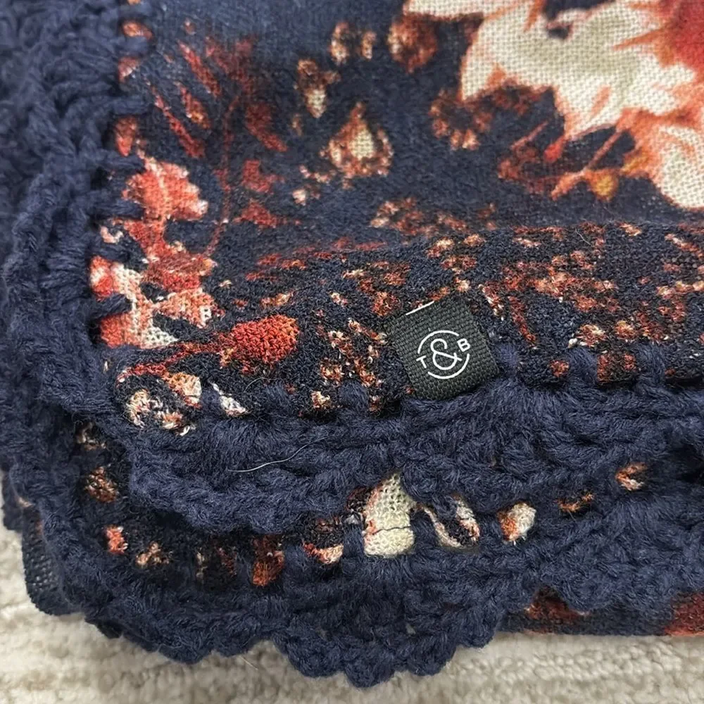 NWT Treasure & Bond All Over Rose Floral Print Crochet Lace Trim Scarf *Flawed